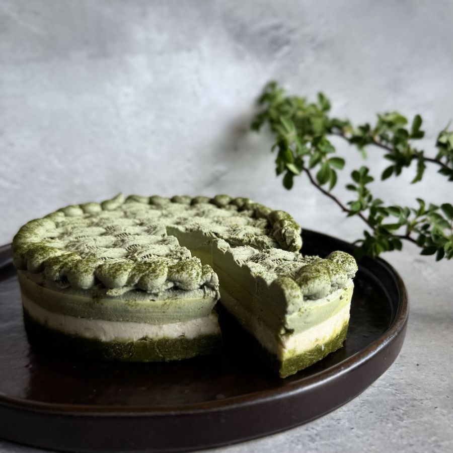 MATCHA CAKE