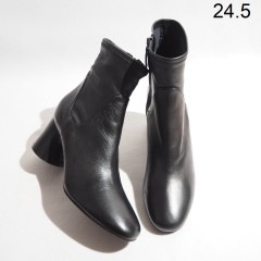 P2282P) KHAITE ������