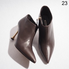 M9880P) MANOLO BLAHNIK �ޥΥ��֥�˥�