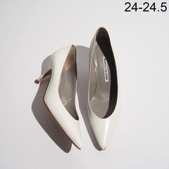 M0221P) MANOLO BLAHNIK �ޥΥ��֥�˥�