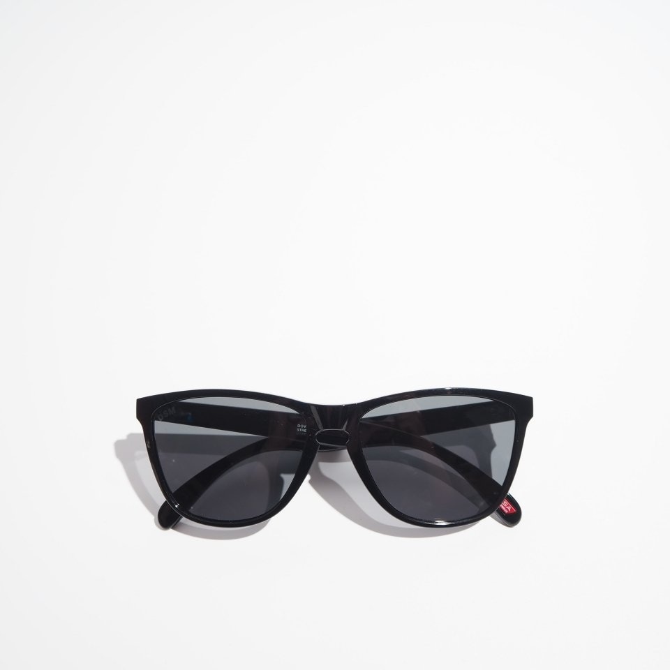 未使用 Oakley ドーバーストリートマーケット フロッグスキン サングラス 未使用 Oakley ドーバーストリートマーケット フロッグスキン