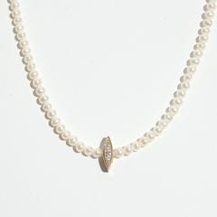 R8748P) MAGNOLIA WHITE JEWELRY Directed by MAYAKO OKUDA