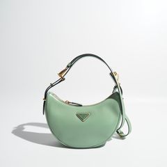R9516P) PRADA �ץ��