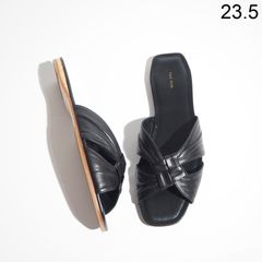 R9943P) THE ROW ������