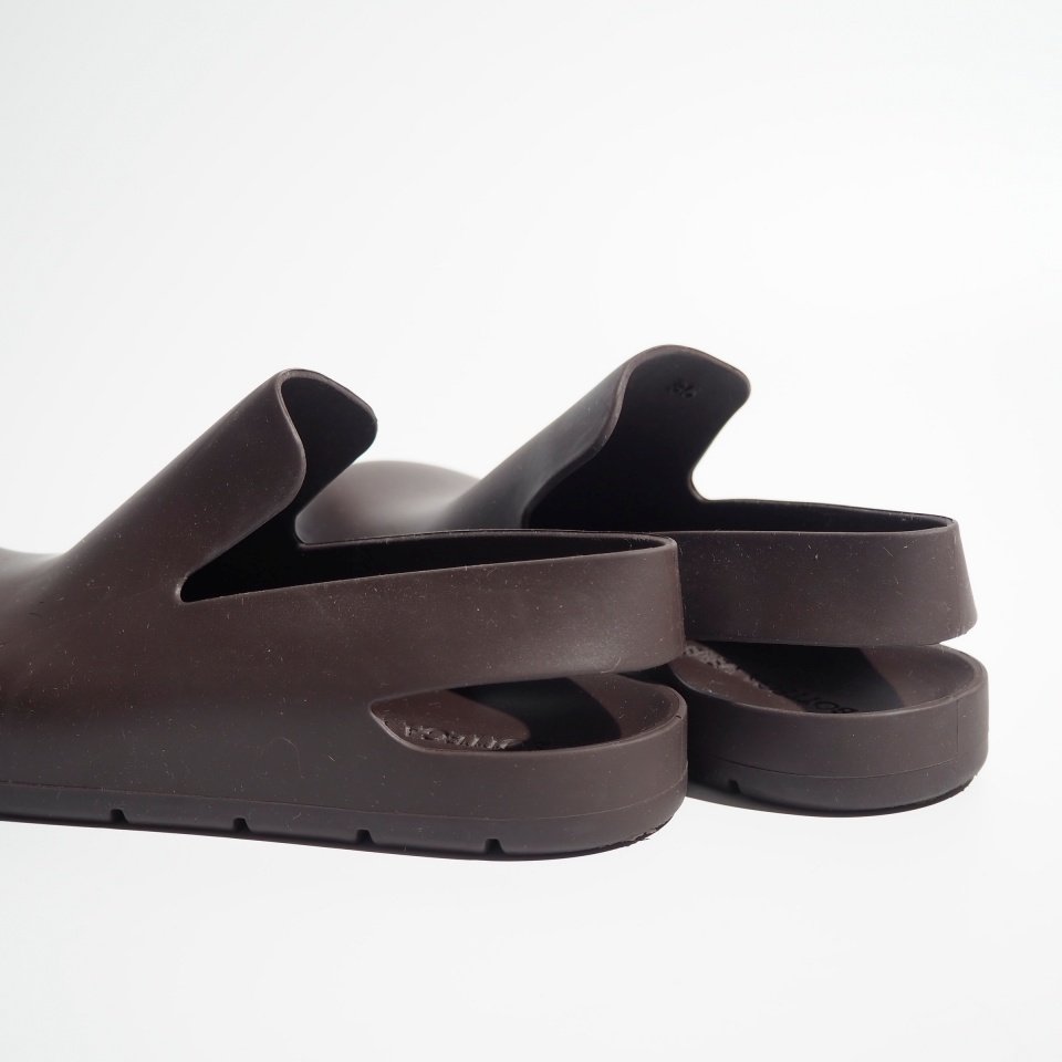 R2096R51) BOTTEGA VENETA �ܥåƥ������ͥ�