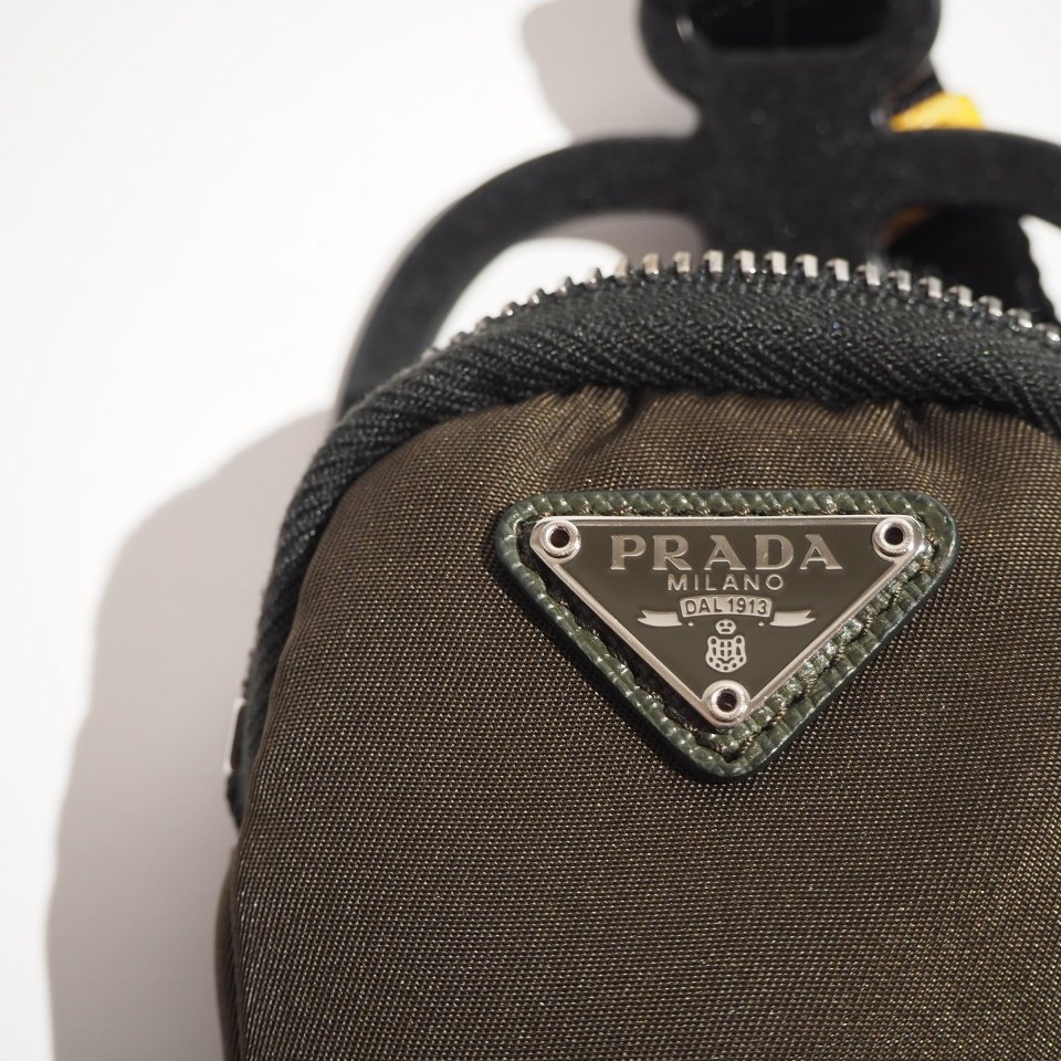 M5871P) PRADA �ץ��