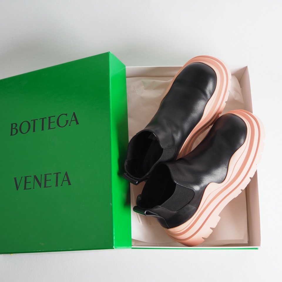 M5510P) BOTTEGA VENETA �ܥåƥ������ͥ�