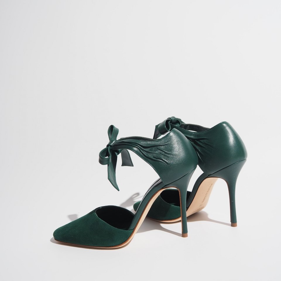 R1589P) MANOLO BLAHNIK �ޥΥ��֥�˥�