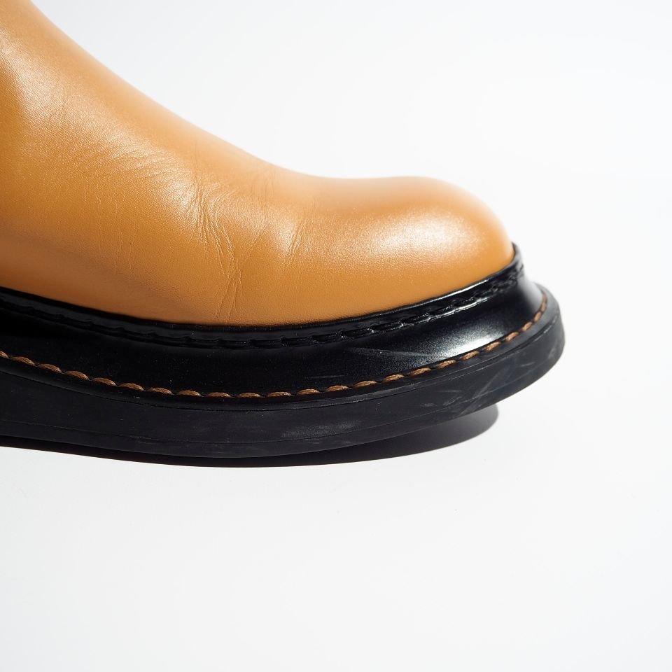 R6653P) LOEWE ������