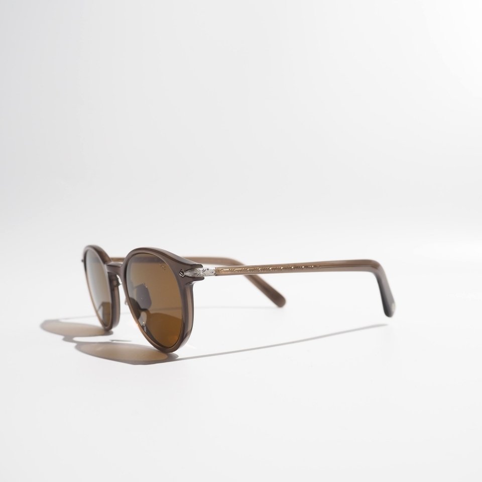 P2074P) EYEVAN7285 ����������