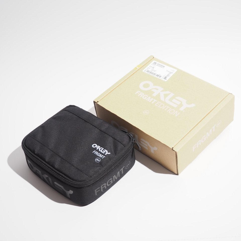 P4850P) FRAGMENT �ե饰���� �� OAKLEY �������꡼