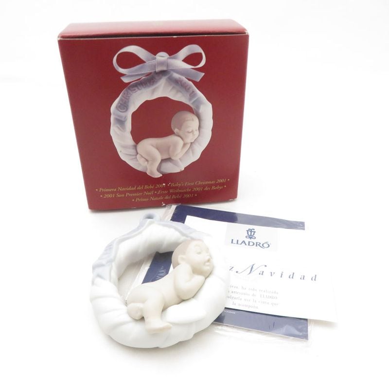 美品 LLADRO リヤドロ オーナメント 2001年 クリスマス フィギュリン ベビー SM4935E1 【中古】