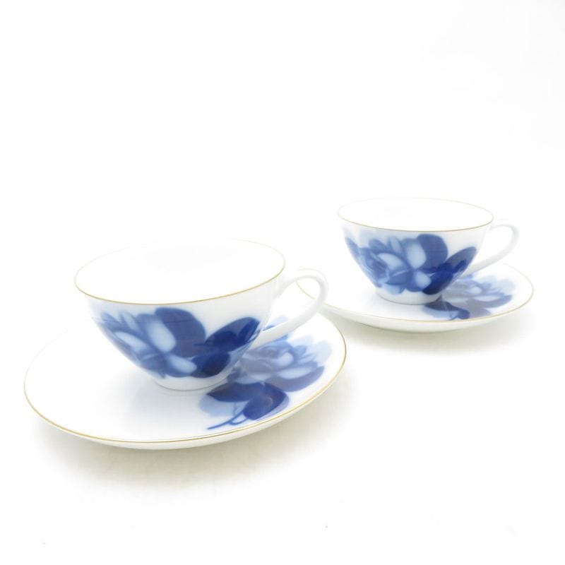 美品 OKURA 大倉陶園 ブルーローズ 8211 カップ＆ソーサー 2客 ペア ティー コーヒー 碗皿 金彩 青薔薇 SU13714K1 【中古】