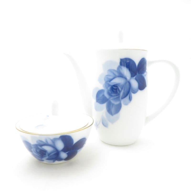 美品 OKURA 大倉陶園 ブルーローズ コーヒーポット シュガーポット 2点 セット 珈琲 砂糖 金彩 青薔薇 SU13716K1 【中古】