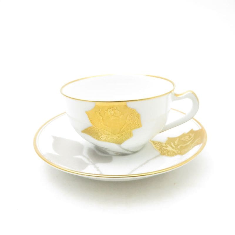 美品 OKURA 大倉陶園 金蝕バラ カップ＆ソーサー ティー・コーヒー兼用 薔薇 ローズ 金彩 SC10833A3 【中古】