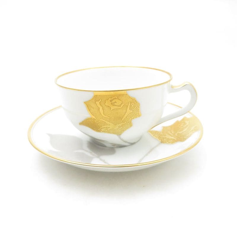 美品 OKURA 大倉陶園 金蝕バラ カップ＆ソーサー ティー・コーヒー兼用 薔薇 ローズ 金彩 SC10835A3 【中古】