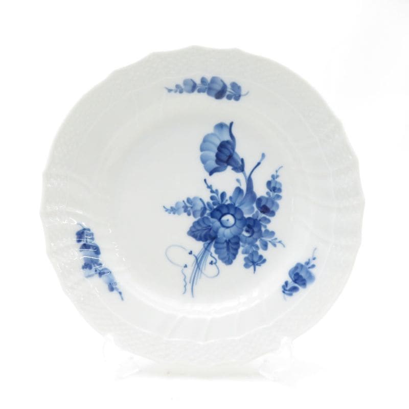 ROYAL COPENHAGEN ロイヤルコペンハーゲン ブルーフラワーカーブ 中皿 1枚 20cmプレート デンマーク製 花 青 SC10774B1 【中古】