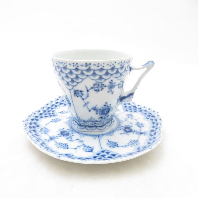 美品 ROYAL COPENHAGEN ロイヤルコペンハーゲン ブルーフルーテッドフルレース コーヒーカップ＆ソーサー 1客 顔付 デンマーク製 SC11128G1 【中古】
