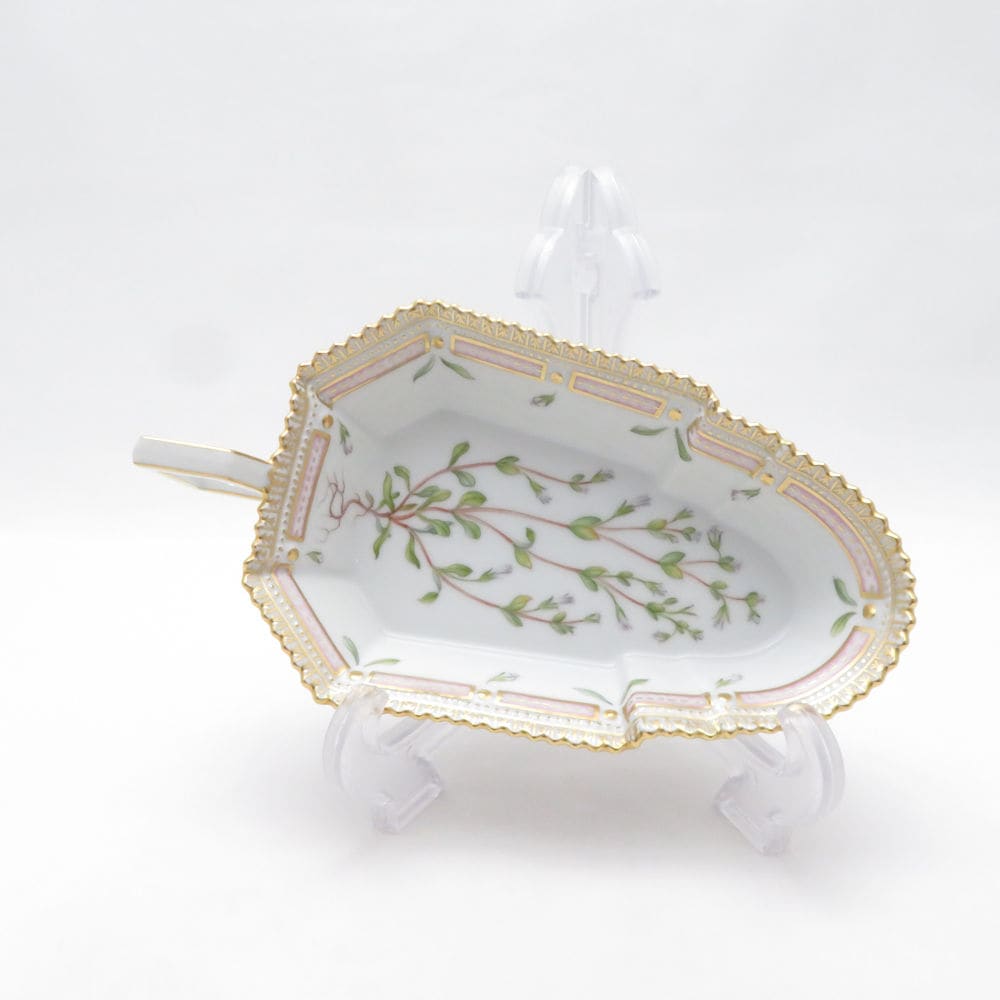美品 ROYAL COPENHAGEN ロイヤルコペンハーゲン フローラダニカ ハンドル付きピクルスディッシュ 18cm 皿 SM5328J2 【中古】