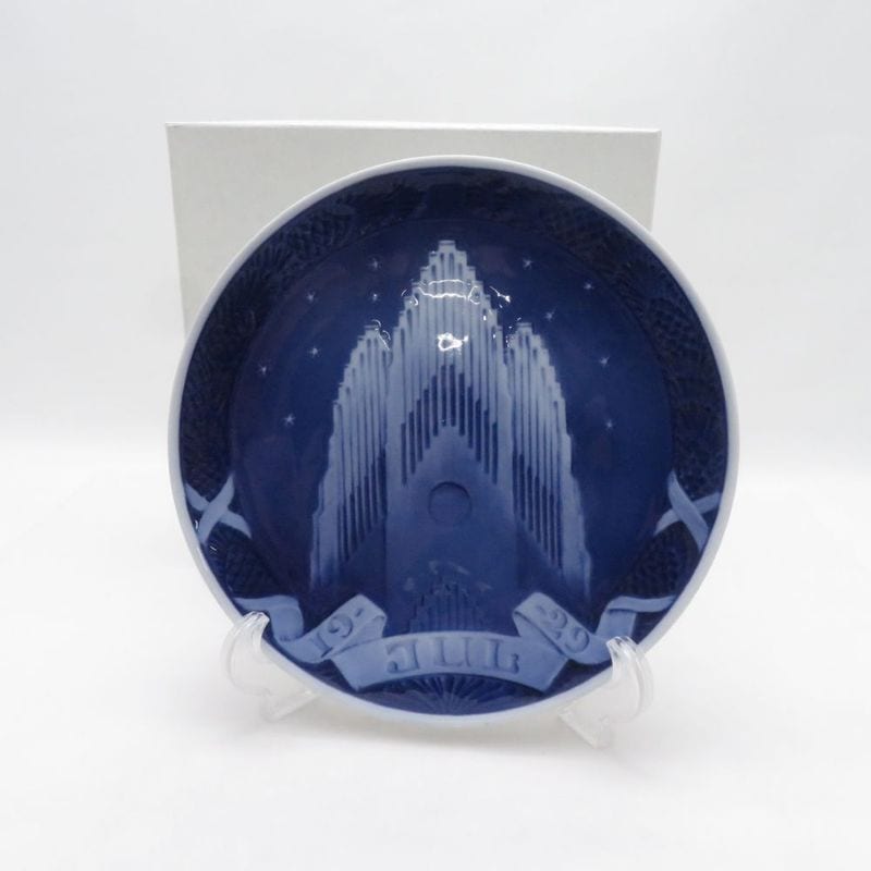 美品 ROYAL COPENHAGEN ロイヤルコペンハーゲン 1929年 昭和4年 グルントヴィ教会 イヤープレート 飾り皿 希少 クリスマス 北欧 デンマーク SU14382Z 【中古】