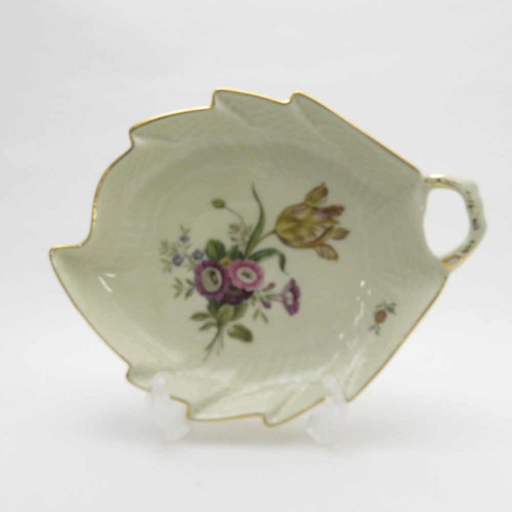 希少ロイヤルコペンハーゲンリーフディッシュ