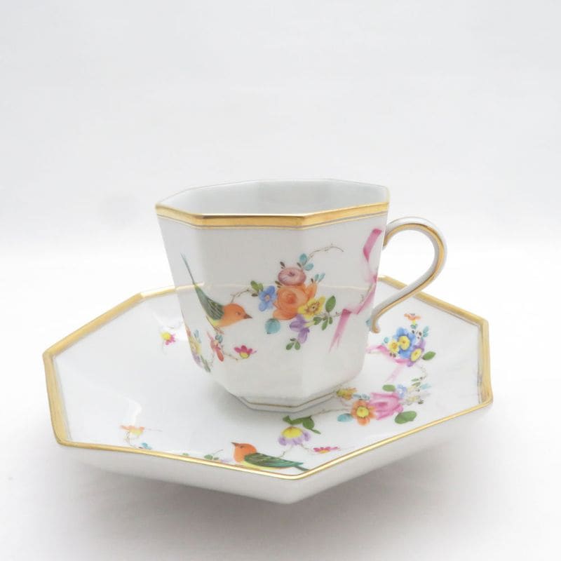 美品 Herend ヘレンド 地中海の庭 JM 4304 オクタゴナルカップ＆ソーサー コーヒー 八角 シノワズリ 鳥 花 金 リボン SU14454C1 【中古】