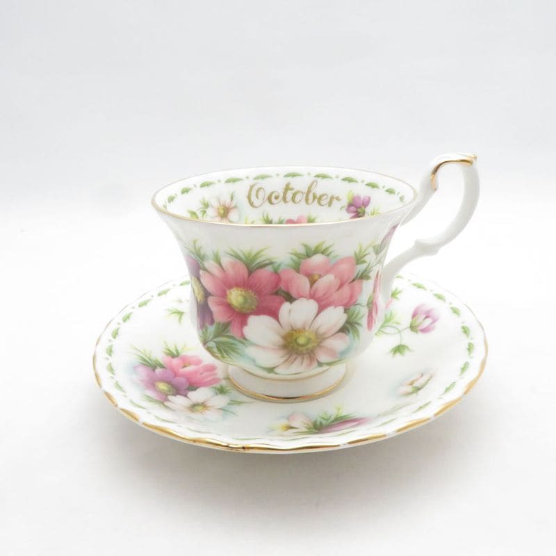 ROYAL ALBERT ロイヤルアルバート フラワーオブマンス 10月 ティーカップ＆ソーサー コスモス 花柄 SC11327E2 【中古】