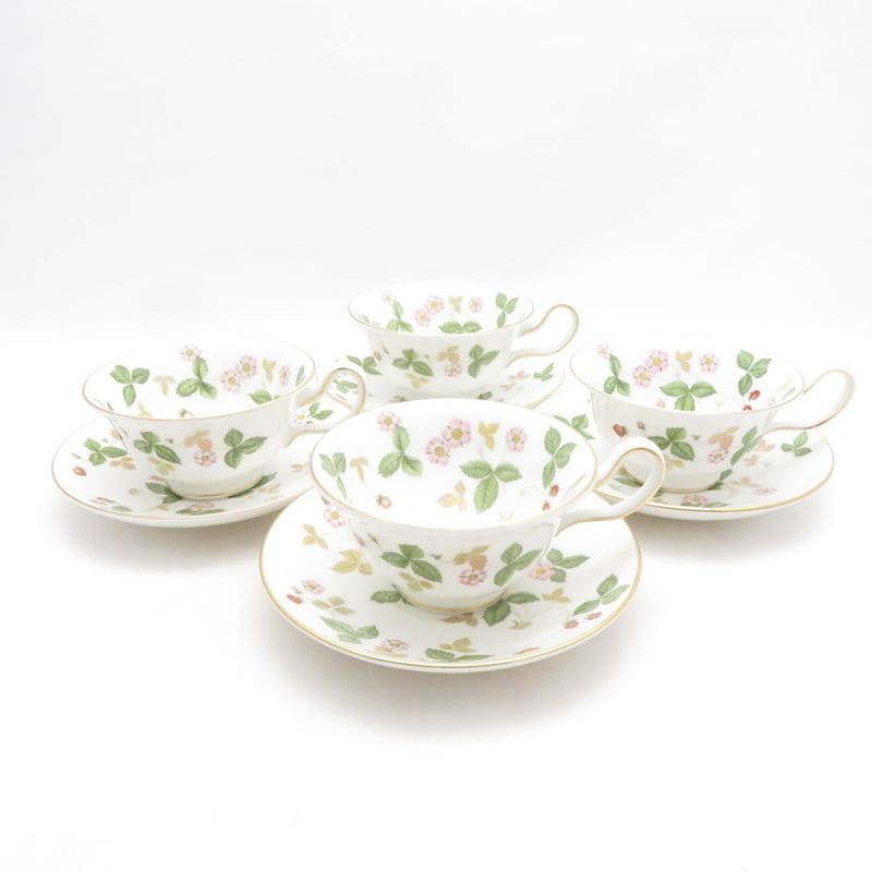 WEDGWOOD ウェッジウッド ワイルドストロベリー ティーカップ＆ソーサー 4点 セット ピオニー 黒壺 SM5666A3 【中古】