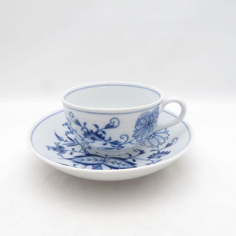 美品 MEISSEN マイセン ブルーオニオン カップ＆ソーサー SO4514C2 【中古】