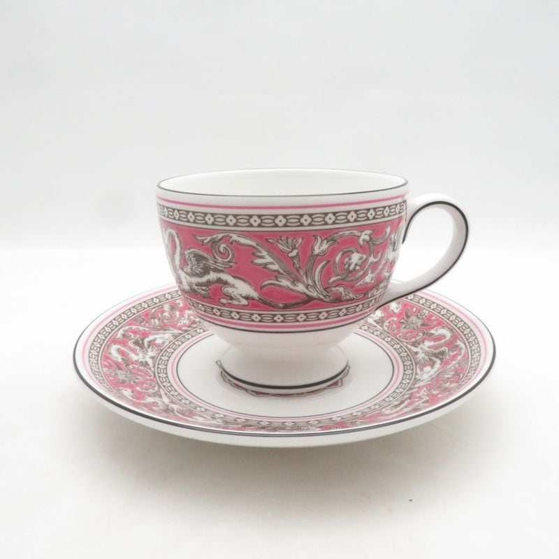 未使用 WEDGWOOD ウェッジウッド フロレンティーン フューシャ カップ＆ソーサー リー ティー コーヒー 紅茶 珈琲 SO4753E1 【中古】