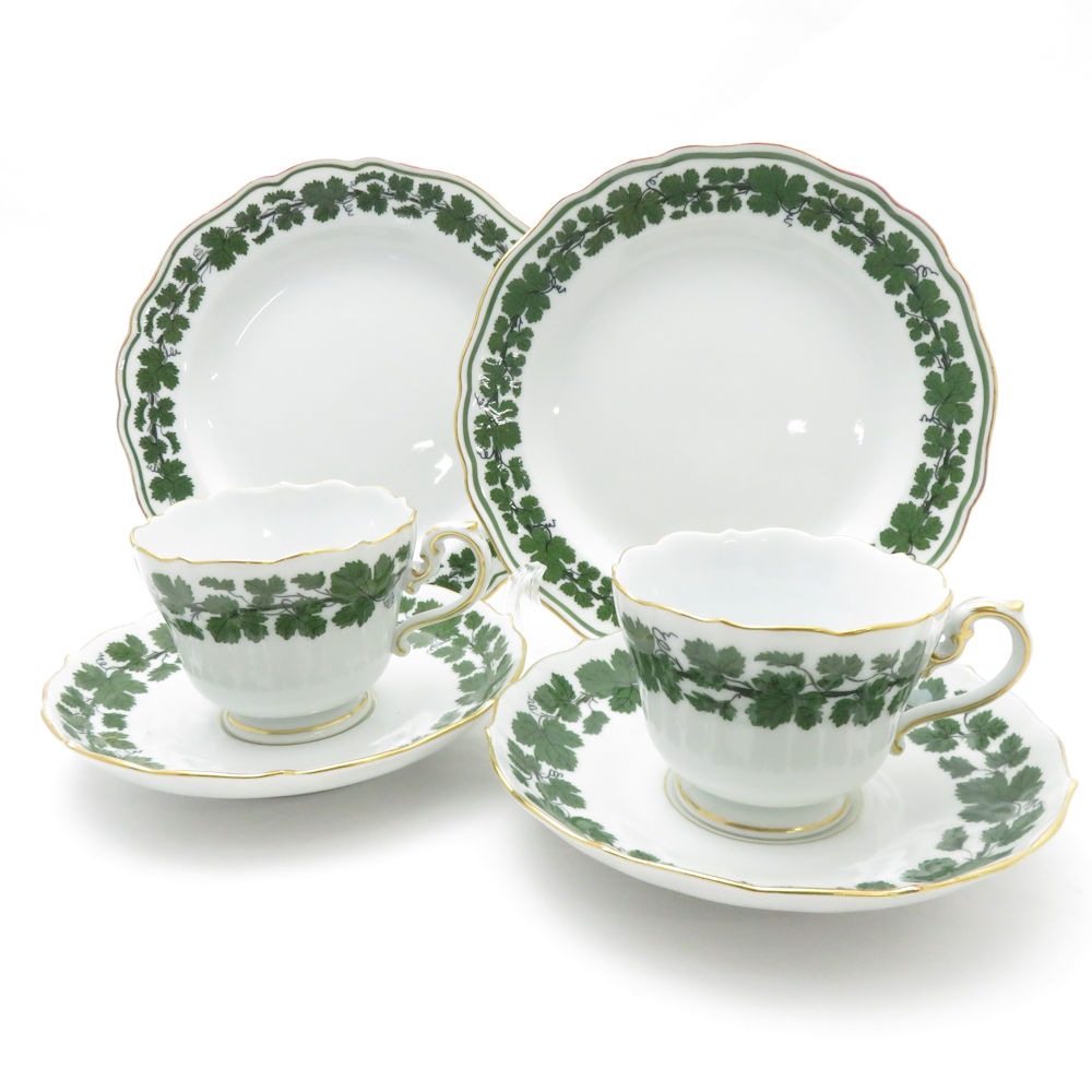 美品 MEISSEN マイセン ワインリーフ カップ＆ソーサー 中皿 4点 トリオ 18cmプレート ティー コーヒー SU8439F 【中古】