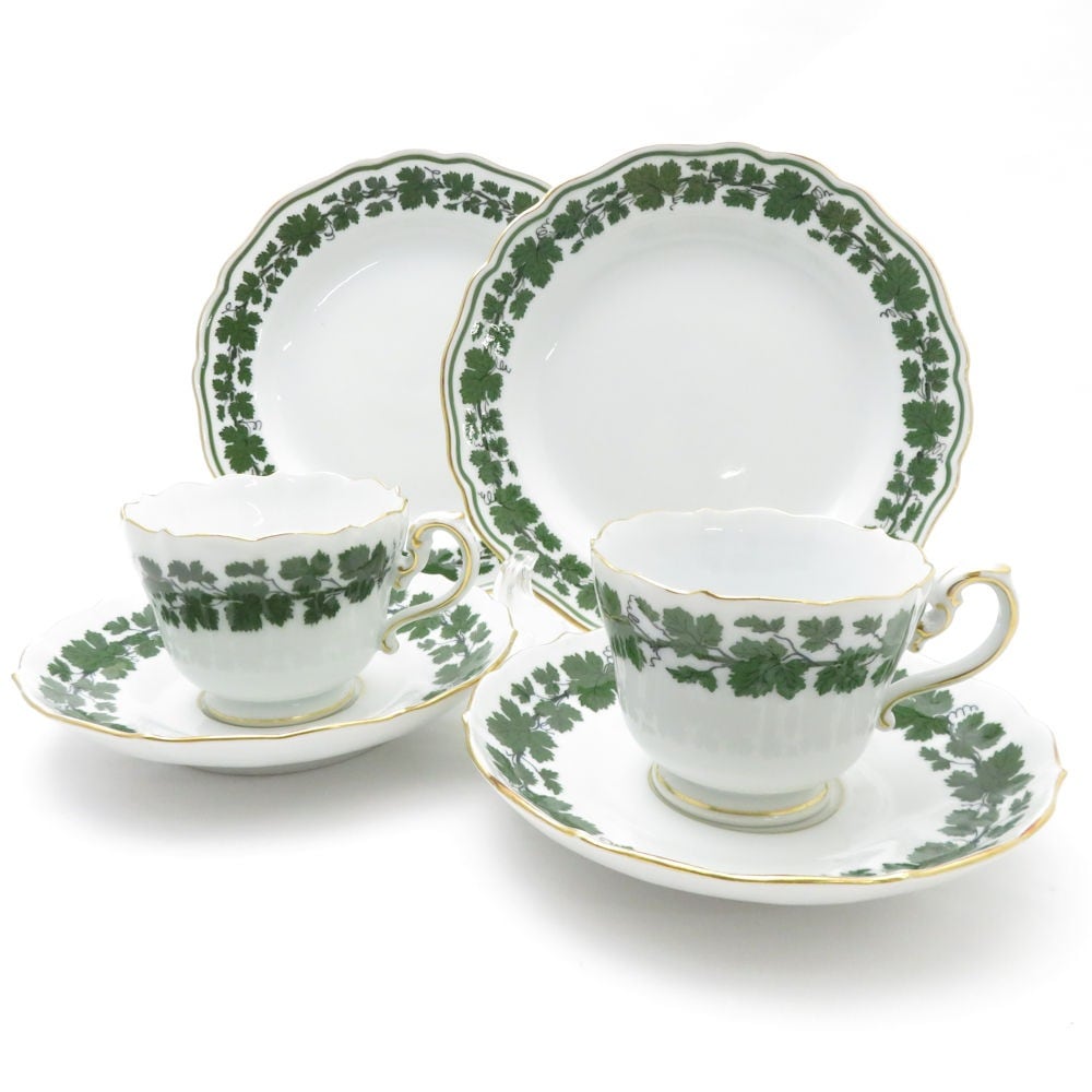 美品 MEISSEN マイセン ワインリーフ カップ＆ソーサー 中皿 4点 トリオ 18cmプレート ティー コーヒー SU8441F 【中古】