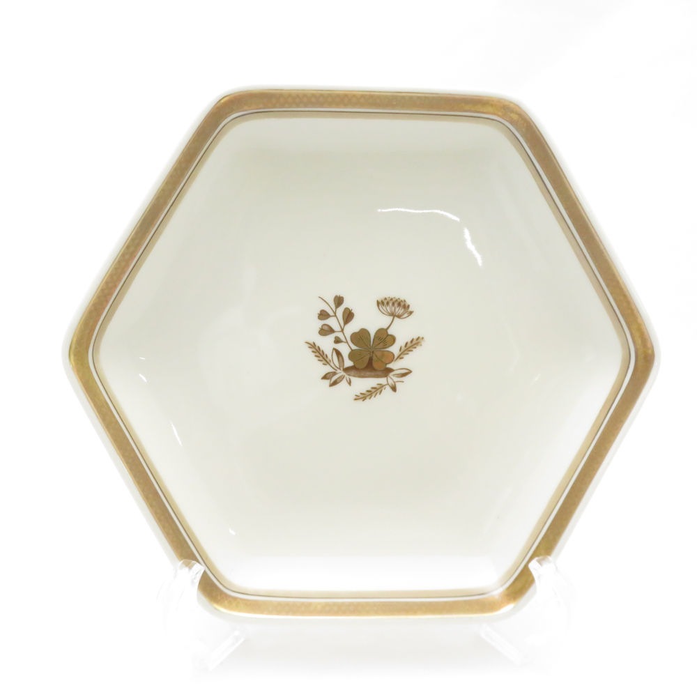 【未使用】ロイヤルコペンハーゲン ブルーフラワー 深型 六角プレート21㎝ 未使用】ロイヤルコペンハーゲン ブルーフラワー 深型 六角