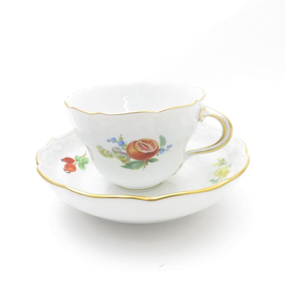 美品 MEISSEN マイセン 果物文様 (240210)3562 カップ＆ソーサー フルーツ レリーフ ティー コーヒー 金彩 SU8677H 【中古】