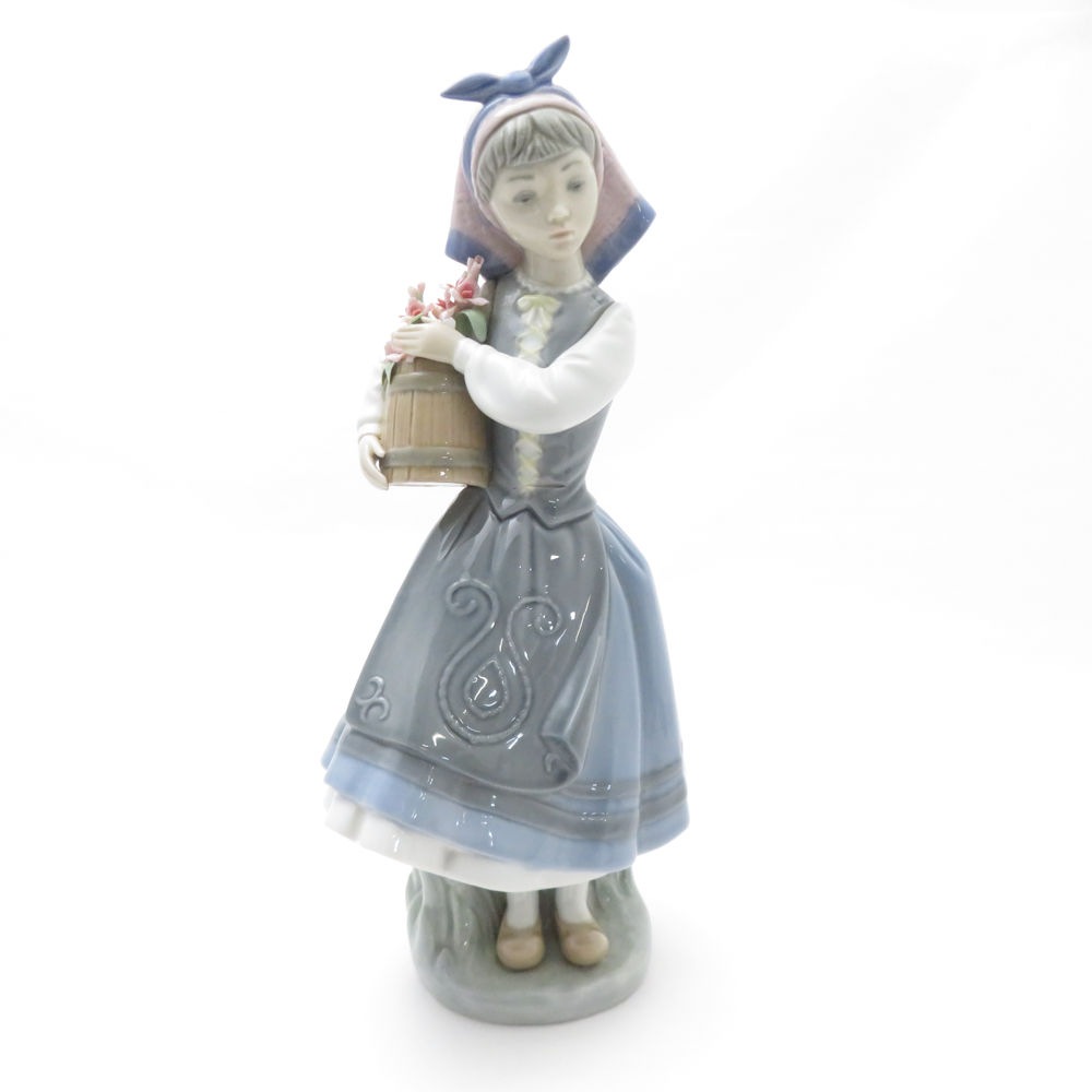 難有 LLADRO リヤドロ 1416 大事な花かご フィギュリン フラワー 置物 陶器人形 オブジェ SU8567C 【中古】