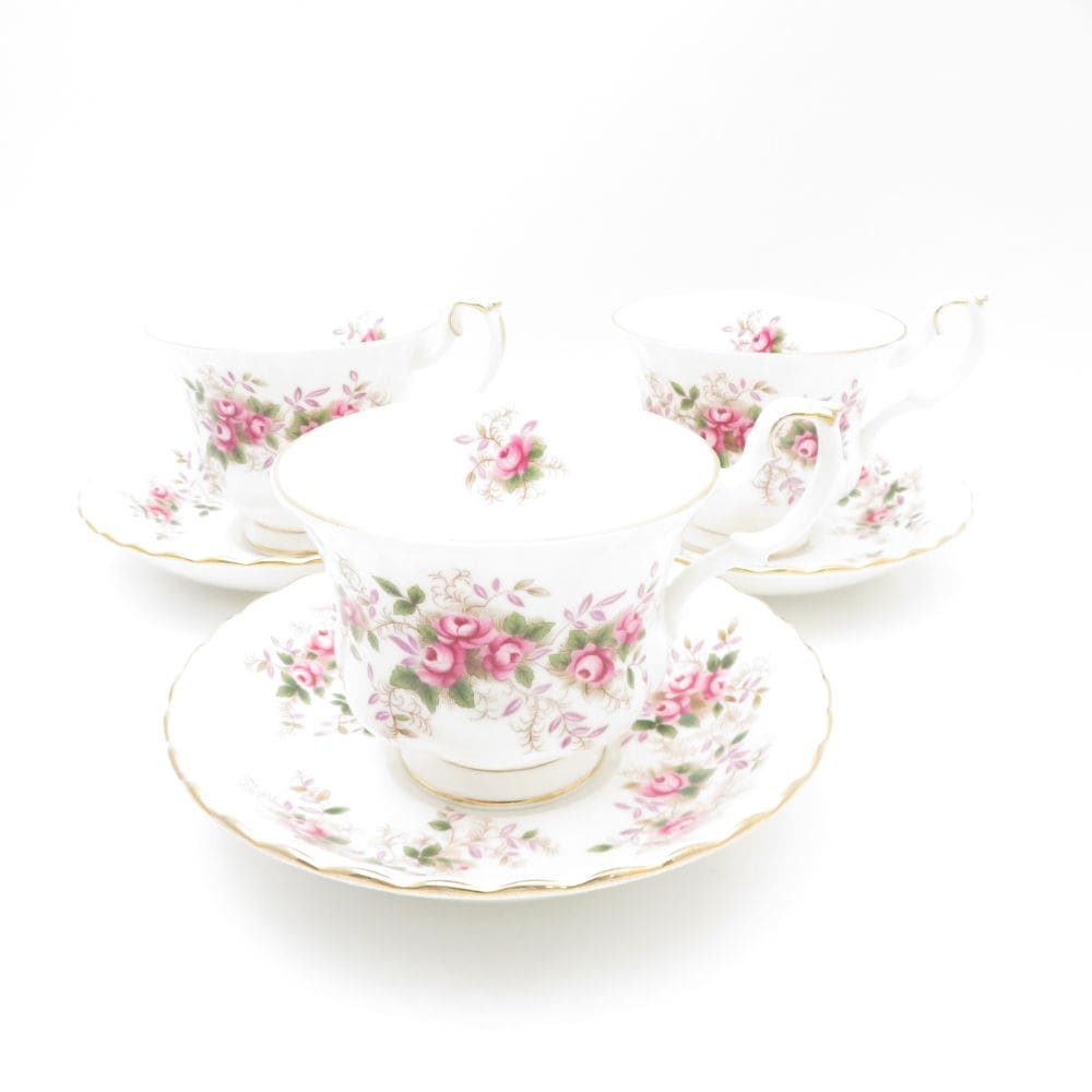  ROYAL ALBERT ロイヤルアルバート ラベンダーローズ カップ＆ソーサー 3客 セット 薔薇 バラ SM3715X1 【中古】