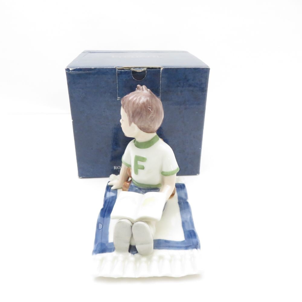 美品 ROYAL COPENHAGEN ロイヤルコペンハーゲン 2001年 The Millennium ミレニアム フィギュリン Frederik フレデリック 陶器人形 SY11576G2 【中古】