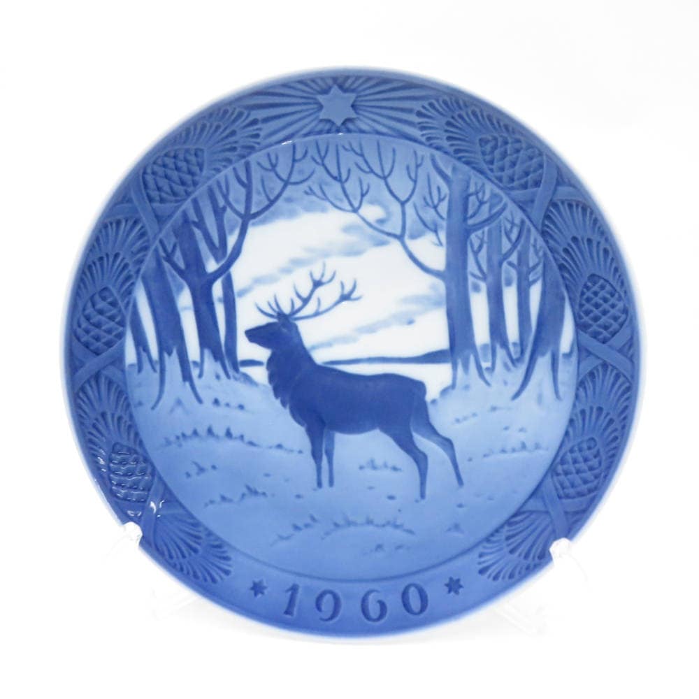 美品 ROYAL COPENHAGEN ロイヤルコペンハーゲン 1960年「雄鹿」 イヤープレート 1枚 ウォールプレート 飾皿 昭和35年 SY12229B4 【中古】