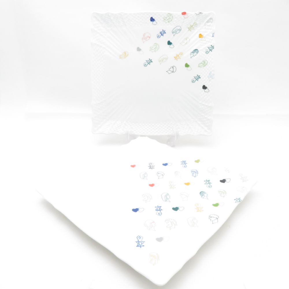 美品 Richard Ginori リチャードジノリ ラブイズアート スクエアプレート 2枚 22cmプレート 四角皿 ペア SY12304A3 【中古】