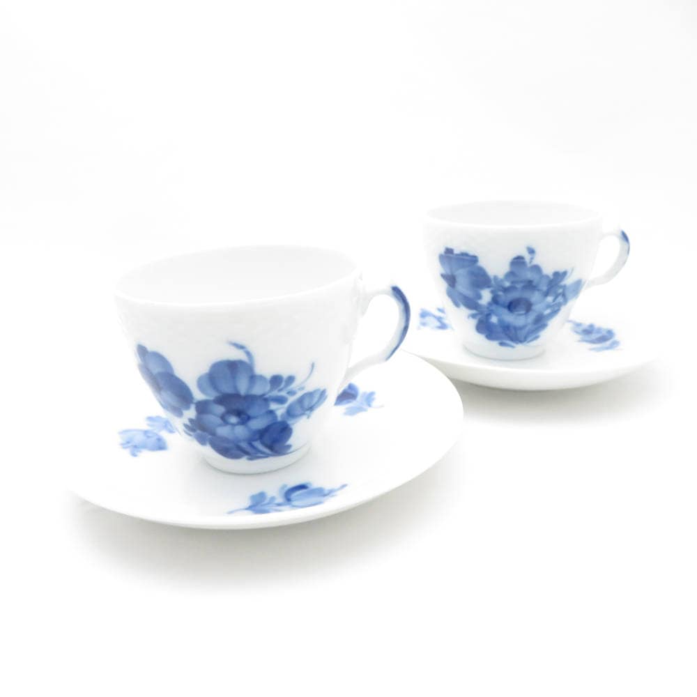 美品 ROYAL COPENHAGEN ロイヤルコペンハーゲン ブルーフラワー カーブ 072/073 カップ＆ソーサー 2客 ペア エスプレッソ コーヒー 青 花 SU11642V1 【中古】
