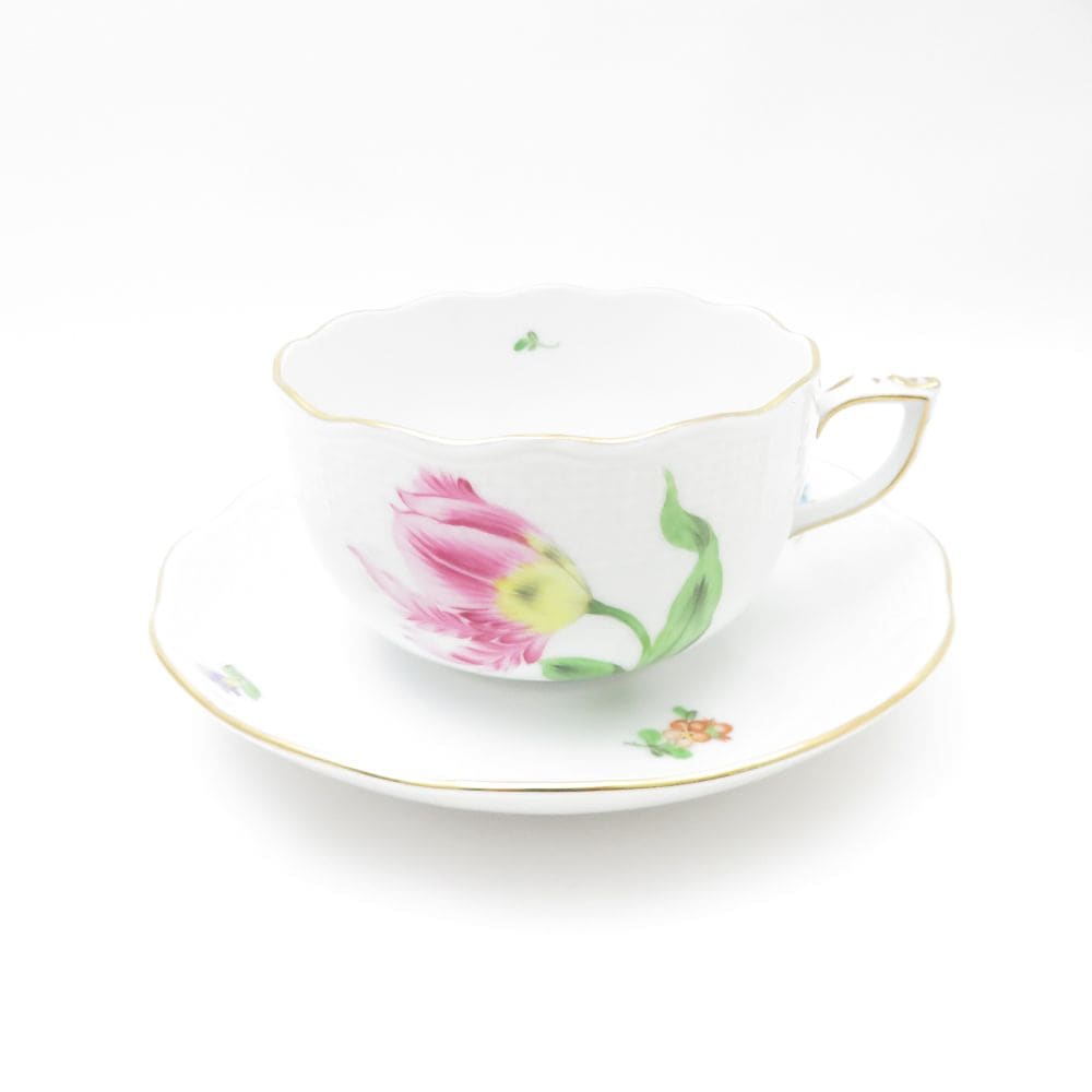 美品 Herend ヘレンド バコニーの春 PDB 724 ティーカップ＆ソーサー 1客 キティピンク 金彩 白磁 ハンガリー SU11990S2 【中古】