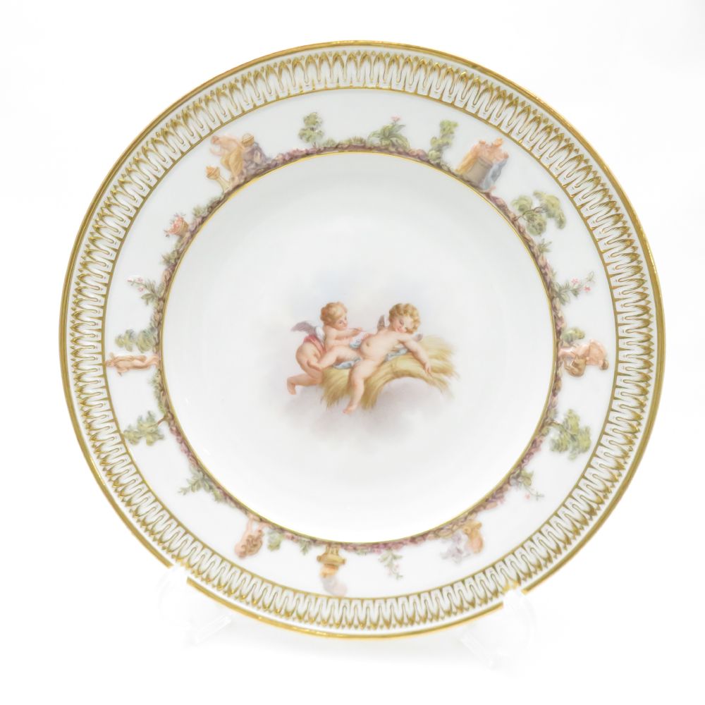 美品 MEISSEN マイセン 天使 カポディモンテ 中皿 23cmプレート レア 希少 SY12654L2 【中古】