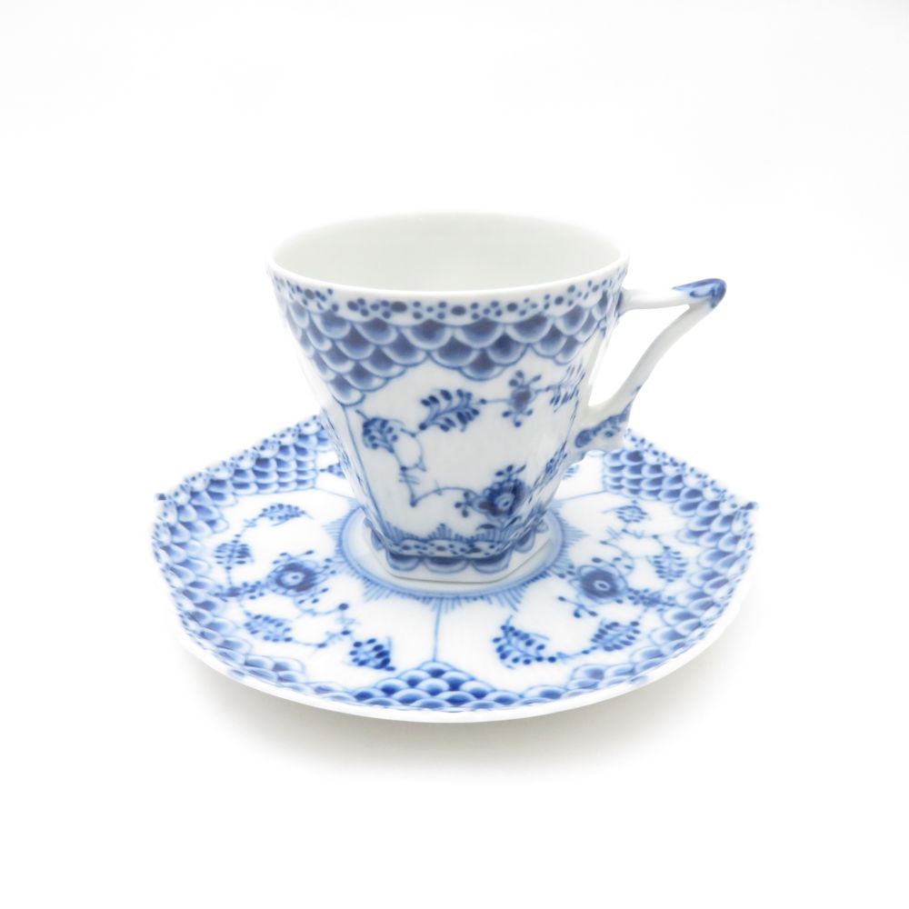 美品 ROYAL COPENHAGEN ロイヤルコペンハーゲン ブルーフルーテッドフルレース コーヒーカップ＆ソーサー 1客 顔付 SC7953H1 【中古】