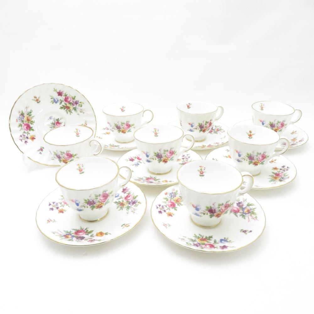 ロイヤルドルトン フィギュリン　バニキンズ　カップ＆ソーサー スーパーレア ロイヤルドルトン フィギュリン バニキンズ カップ＆ソーサー