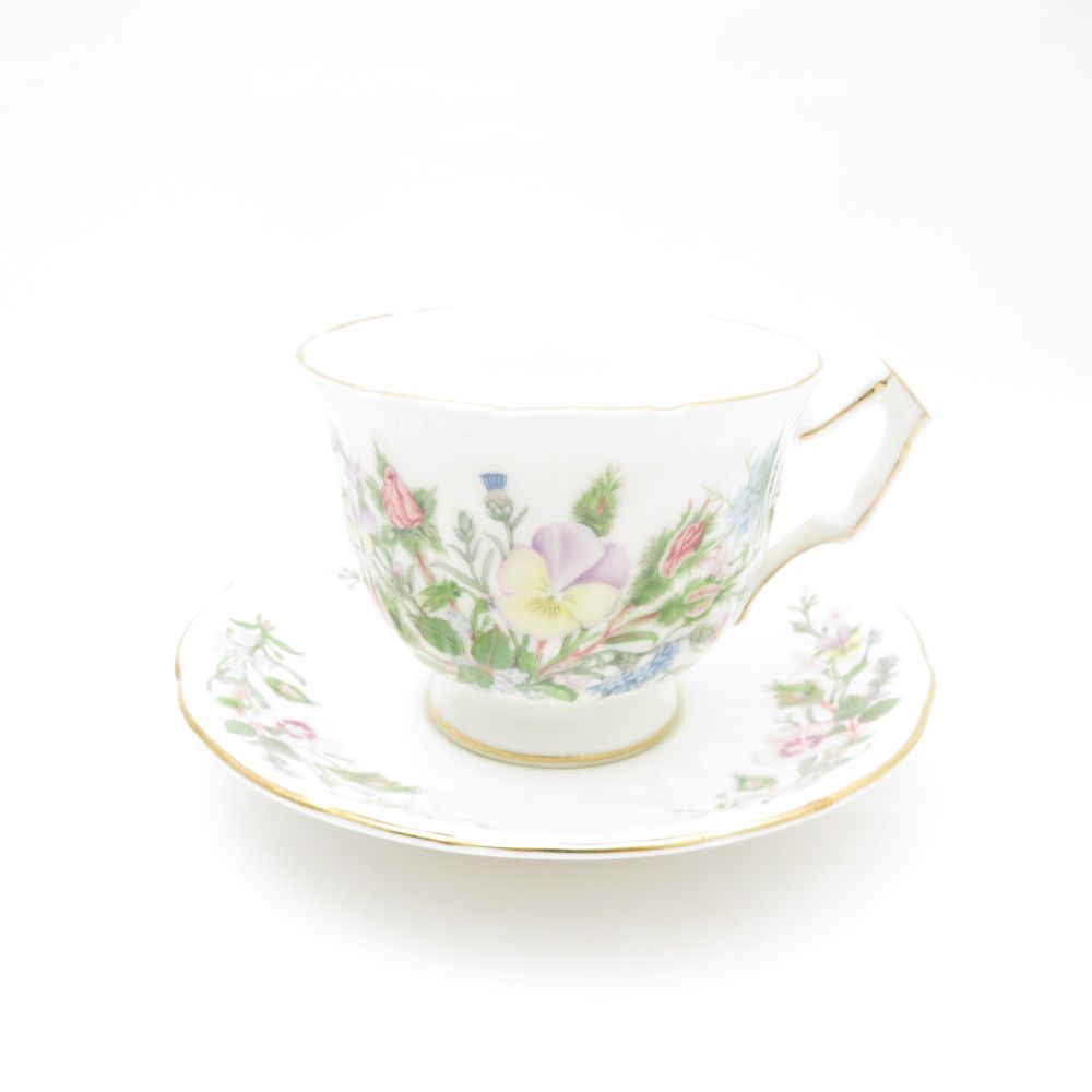 Aynsley エインズレイ ワイルドチューダー カップ＆ソーサー フラワー 花柄 SM4143B4 【中古】