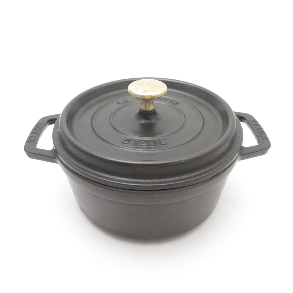 STAUB ストウブ ココットラウンド 両手鍋 ほうろう 18cm 黒 鋳物ホーロー 料理 調理器具 SU12300Q1 【中古】