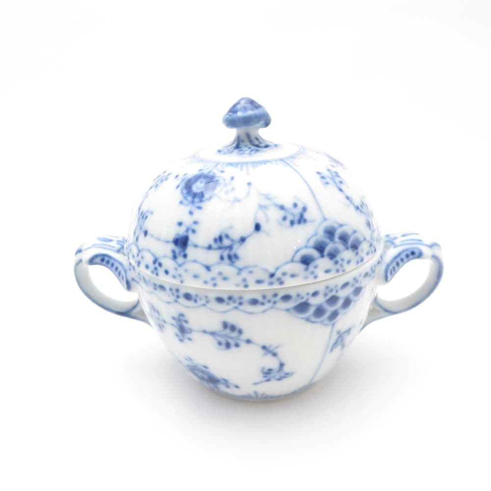 美品 ROYAL COPENHAGEN ロイヤルコペンハーゲン ブルーフルーテッド ハーフレース 691 シュガーボウル 砂糖 ポット 蓋付ボックス SU12427B1 【中古】