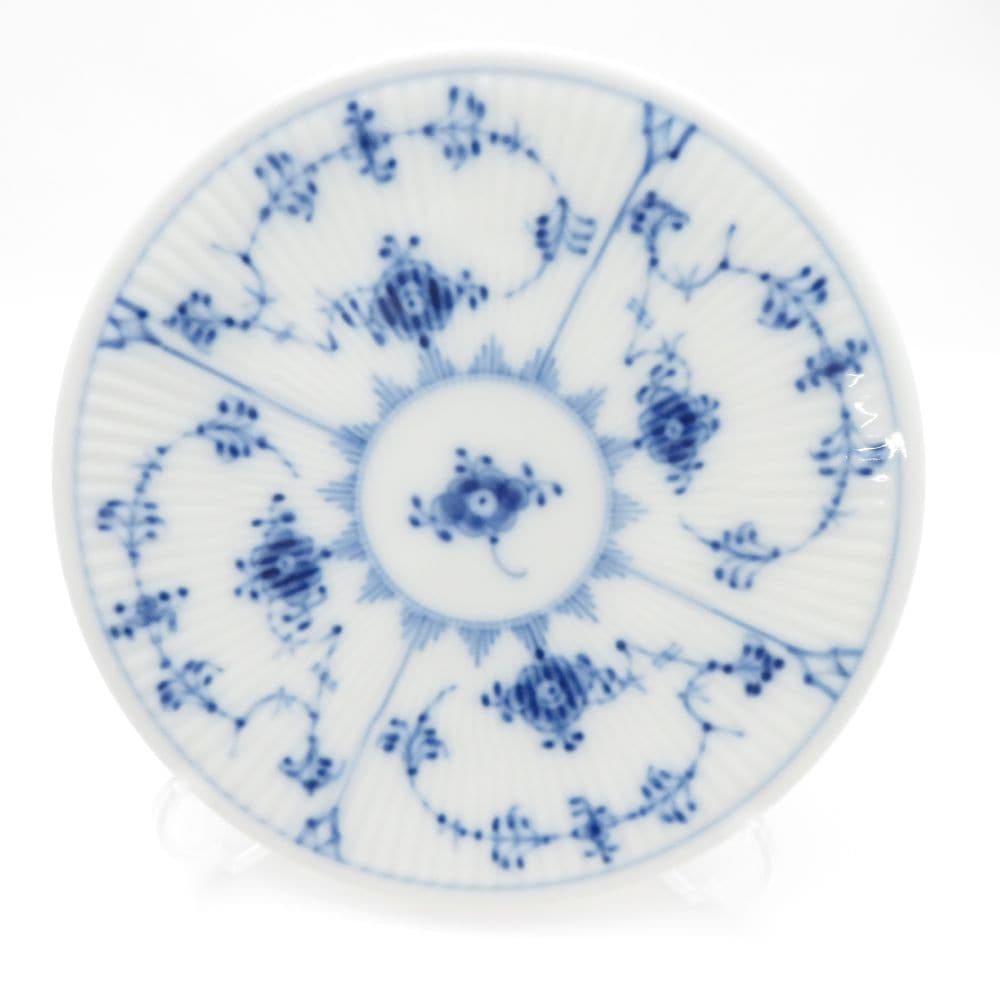 ROYAL COPENHAGEN ロイヤルコペンハーゲン ブルーフルーテッドプレイン 2058 カッティングボード 丸型トレイ プレート テーブルソーサー SU12509J2 【中古】