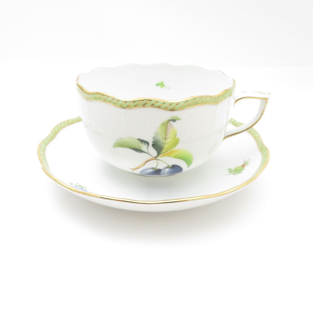 美品 Herend ヘレンド フルーツエスキース（プルーン）EDF ティーカップ＆ソーサー SC8127J2 【中古】