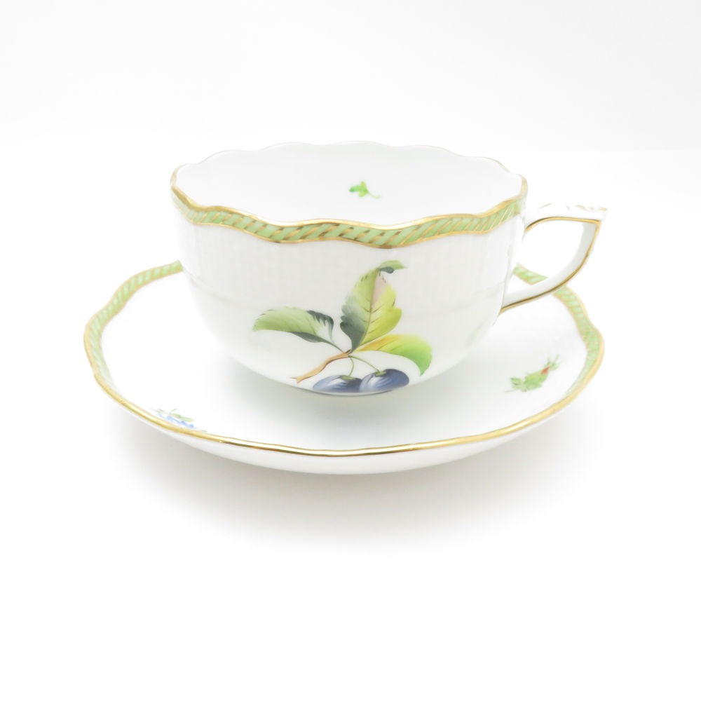 美品 Herend ヘレンド フルーツエスキース（プルーン）EDF ティーカップ＆ソーサー SC8127J2 【中古】